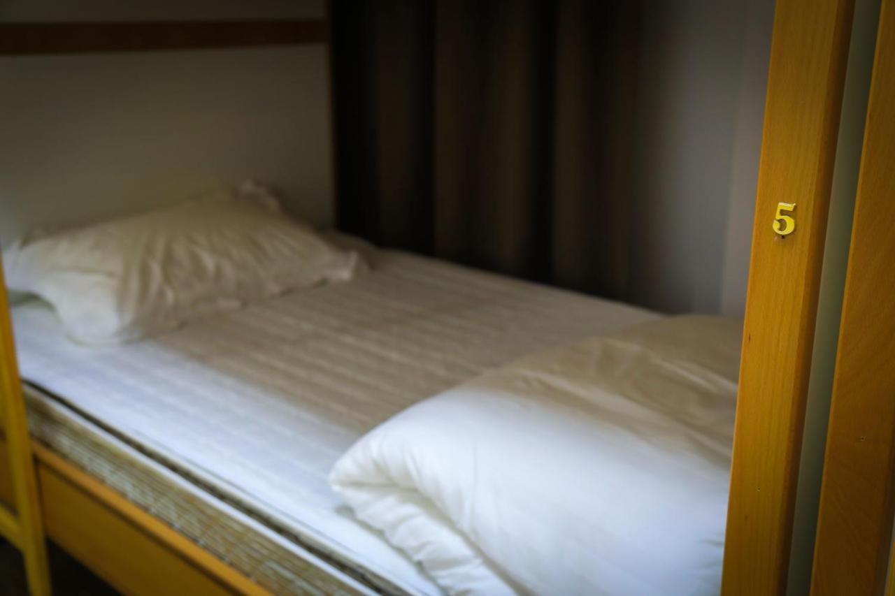 Eco Hostel รามัลเลาะห์ ภายนอก รูปภาพ