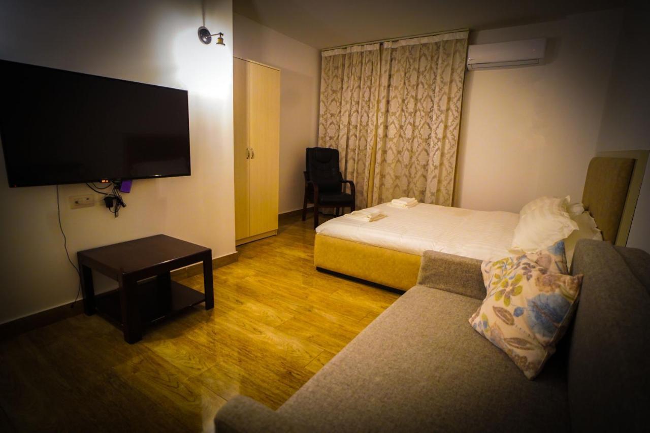 Eco Hostel รามัลเลาะห์ ภายนอก รูปภาพ