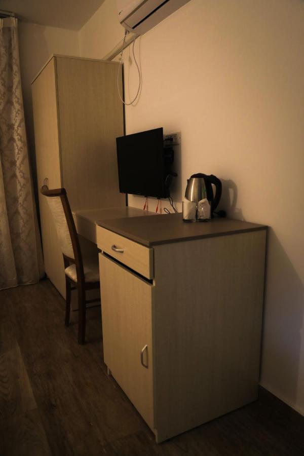 Eco Hostel รามัลเลาะห์ ภายนอก รูปภาพ
