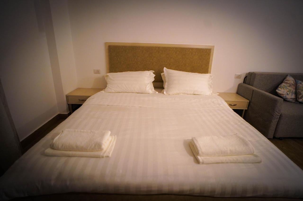 Eco Hostel รามัลเลาะห์ ภายนอก รูปภาพ